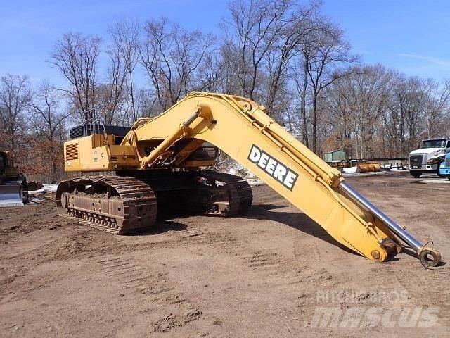 John Deere 750 Crawler excavators