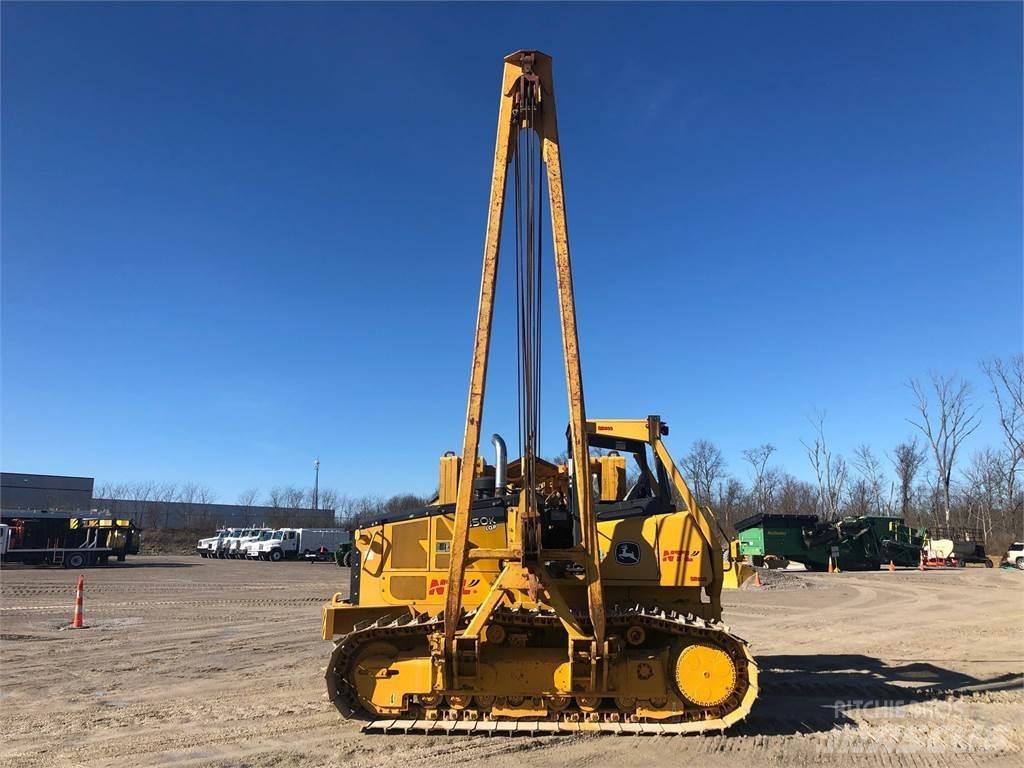 John Deere 850K LGP Pipelayer dozers