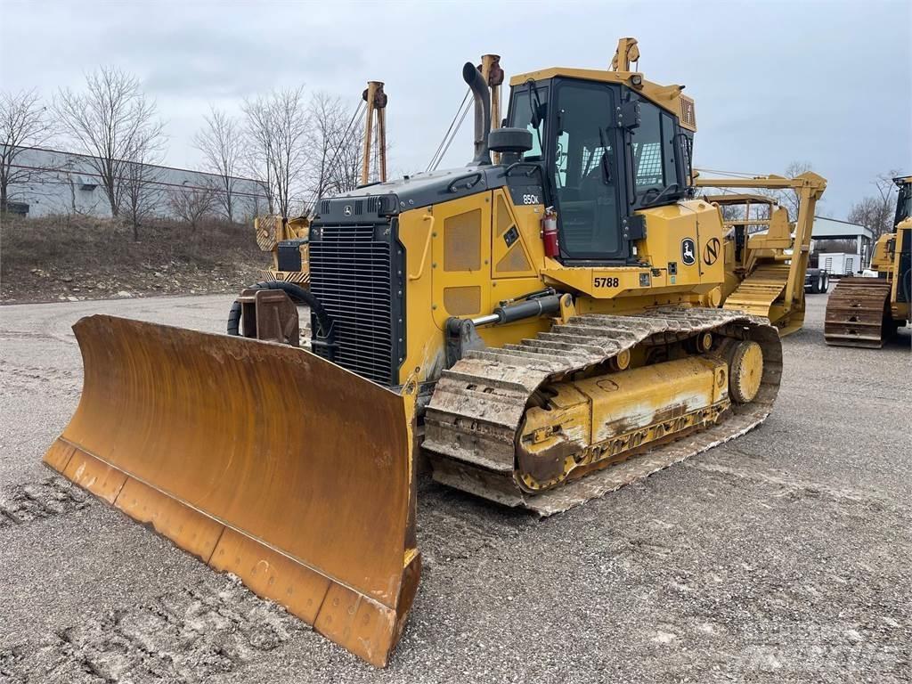 John Deere 850K WLT Crawler dozers