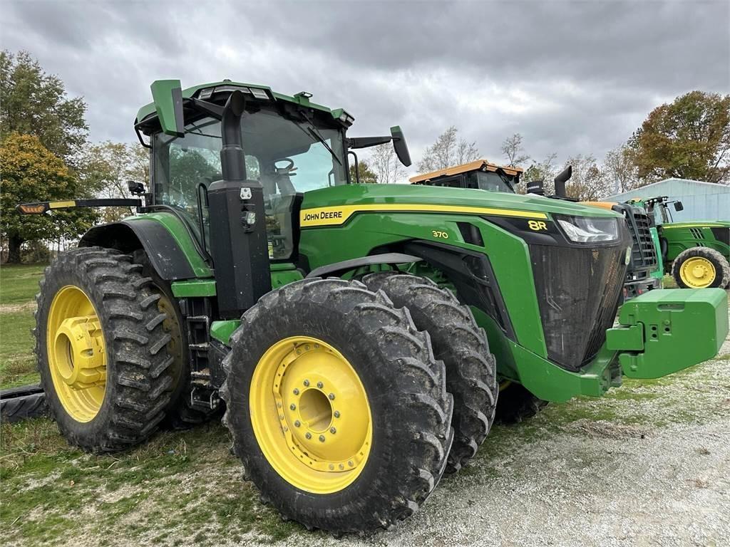 John Deere 8R 370 Tractors