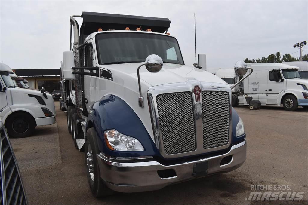 Kenworth T880 Tipper trucks