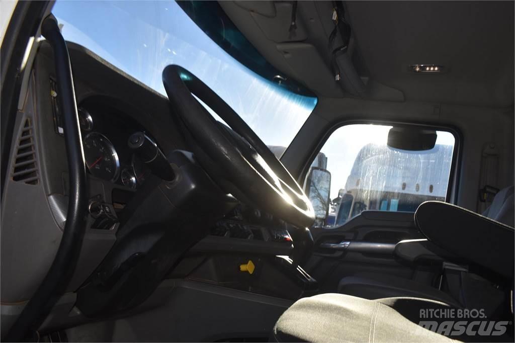 Kenworth T880 Tipper trucks