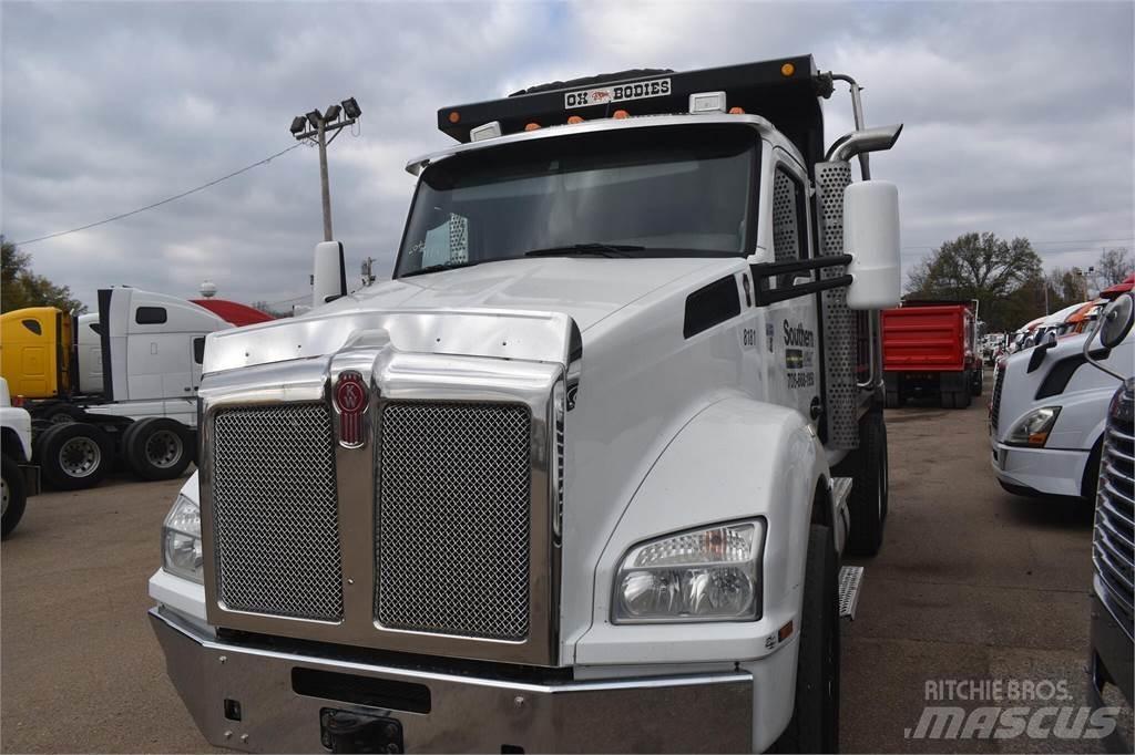Kenworth T880 Tipper trucks