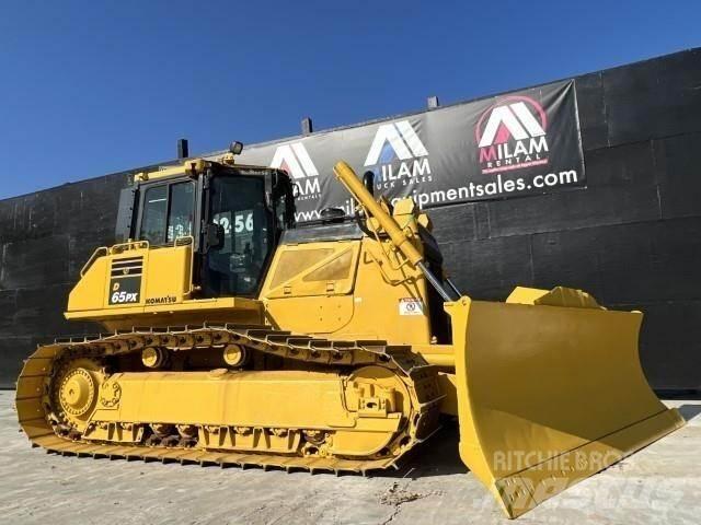 Komatsu D65PX-18 Crawler dozers