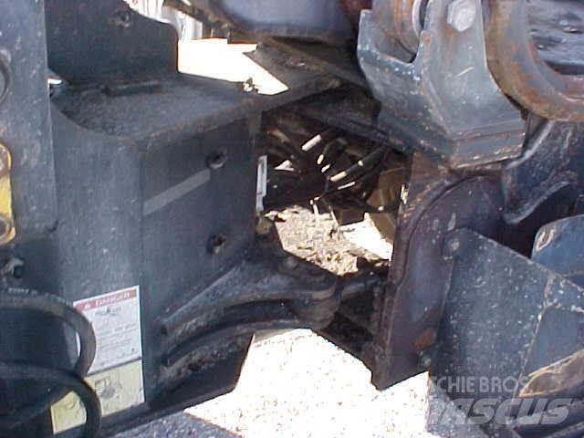Komatsu WA100 Wheel loaders