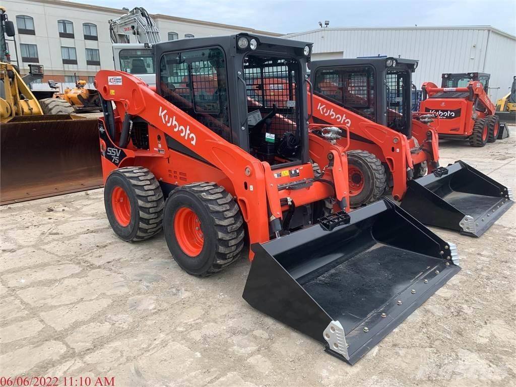 Kubota SSV75 Skid steer loaders