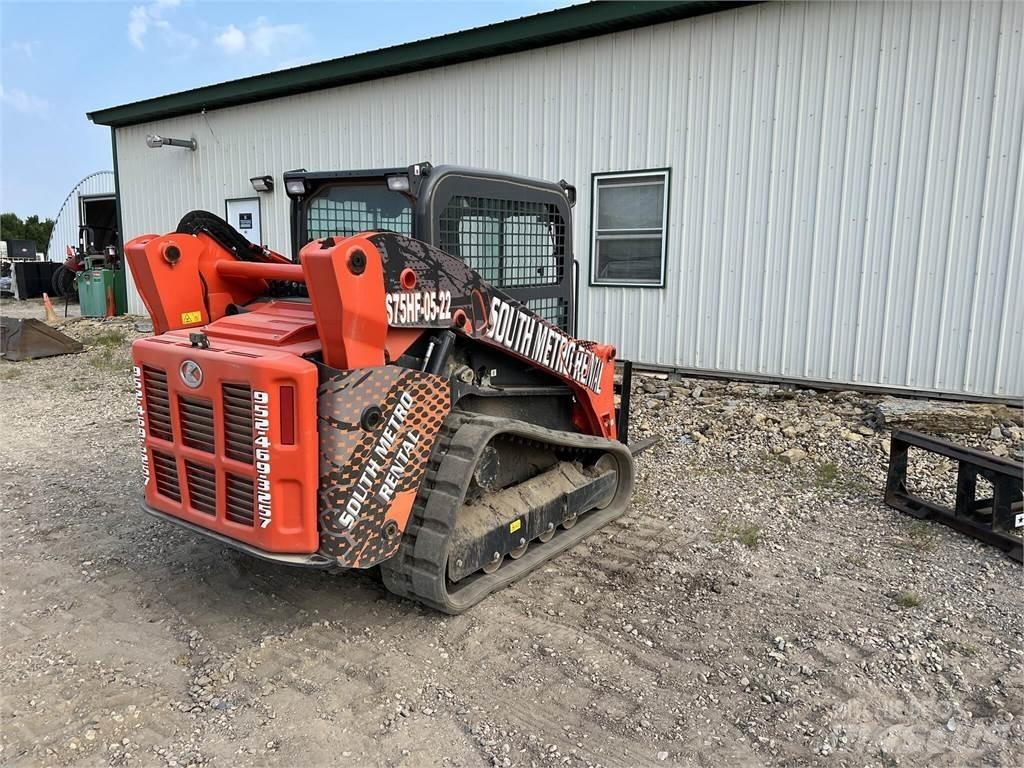 Kubota SVL75-2 Skid steer loaders