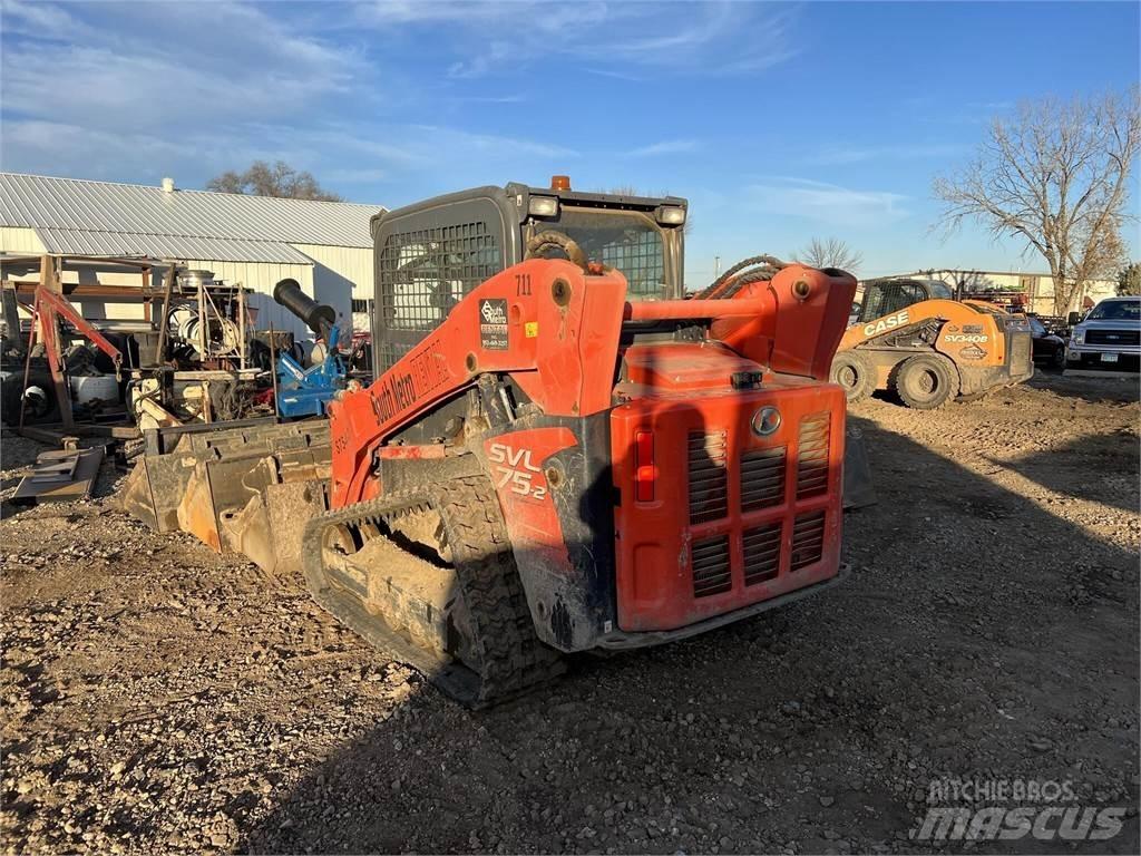 Kubota SVL75-2 Skid steer loaders