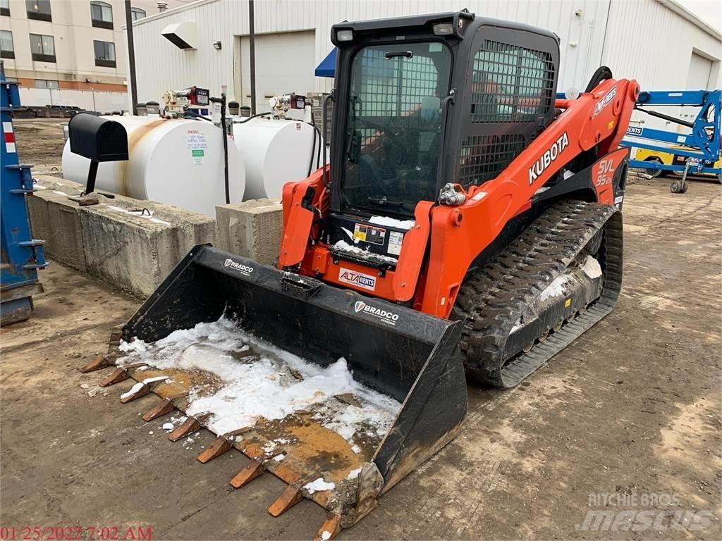 Kubota SVL95-2S Skid steer loaders