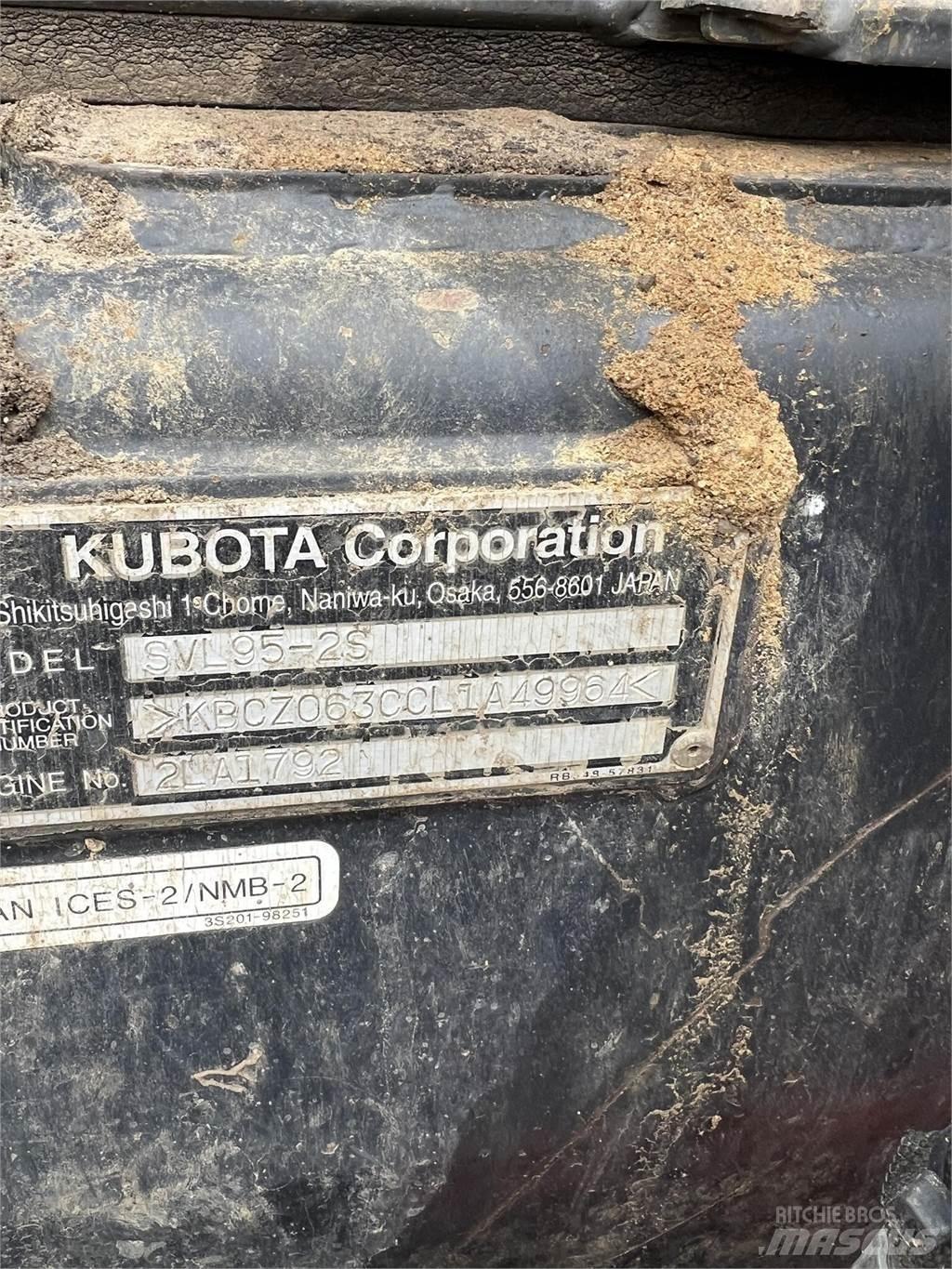 Kubota SVL95-2S Skid steer loaders