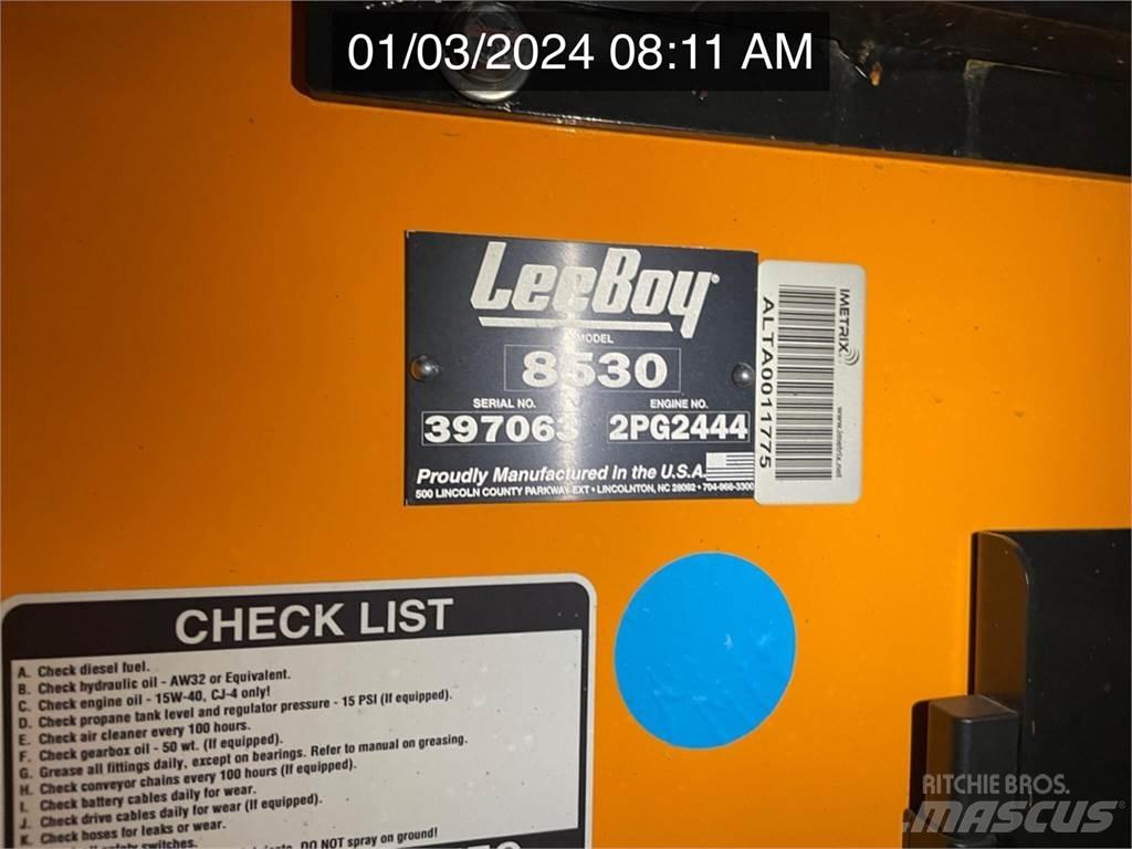 LeeBoy 8530 Asphalt pavers