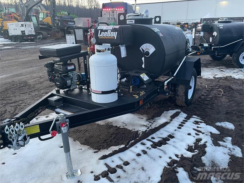 LeeBoy L300 Asphalt pavers