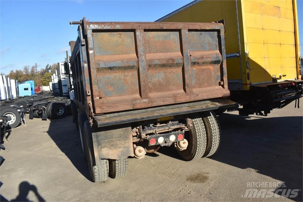 Mack CH613 Tipper trucks