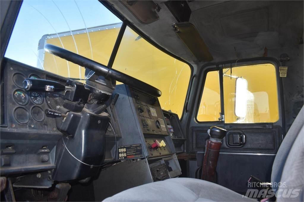Mack CH613 Tipper trucks