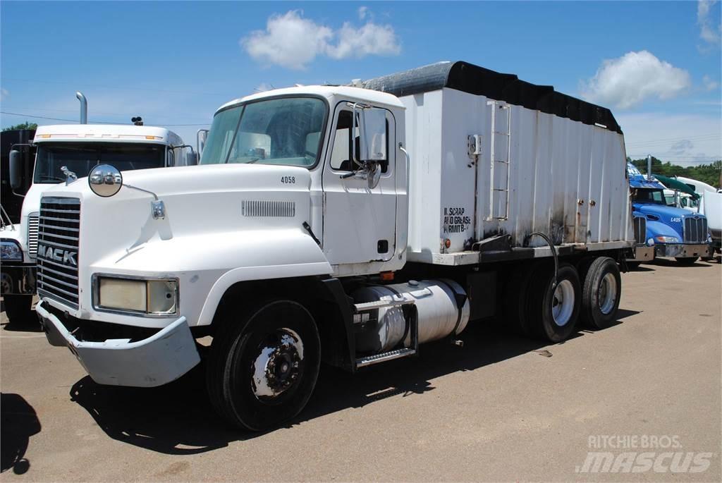 Mack CH613 Tipper trucks