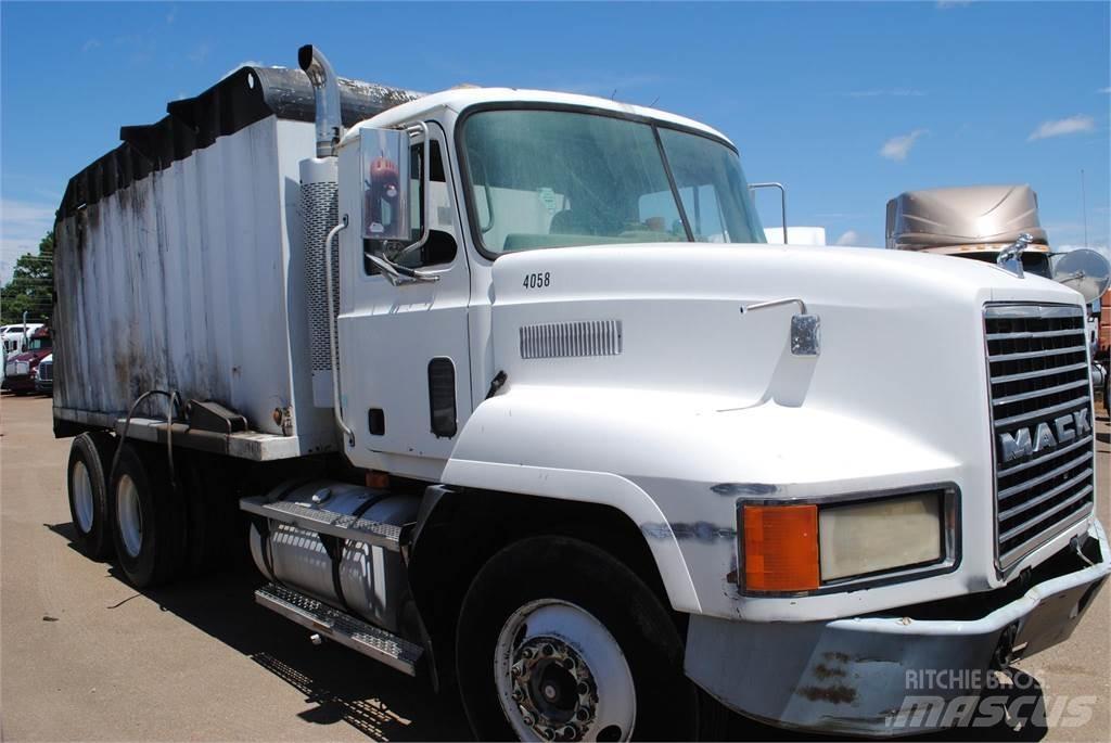 Mack CH613 Tipper trucks
