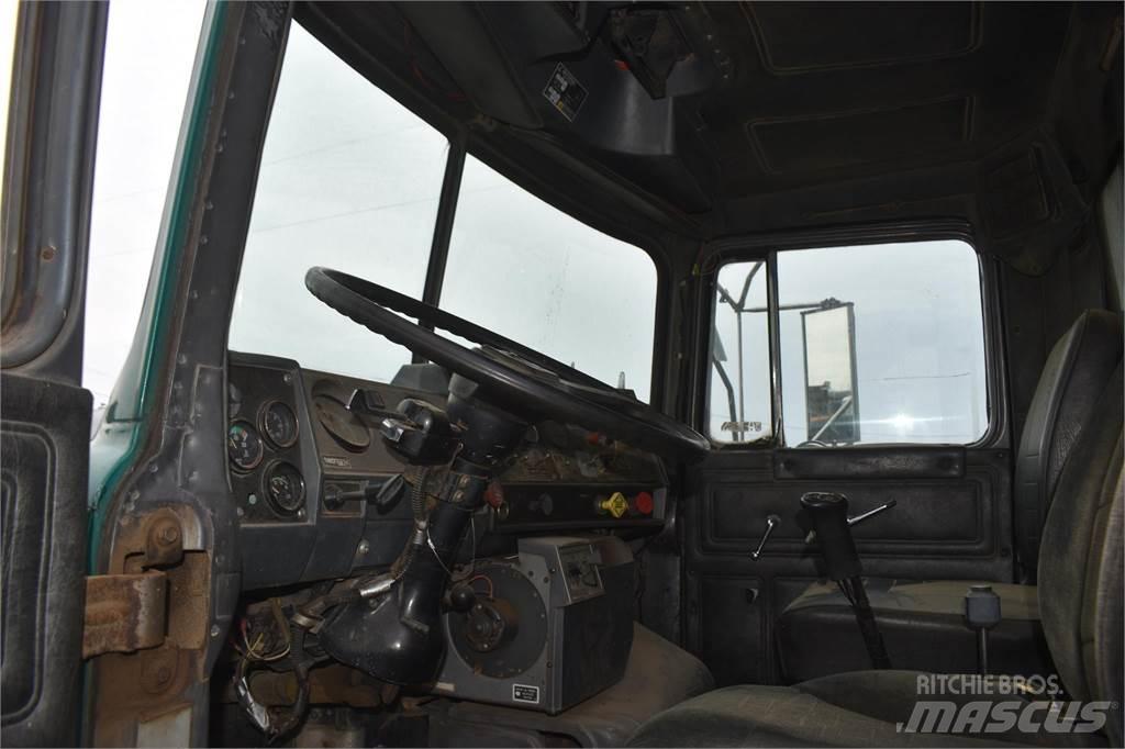 Mack DM688 Tipper trucks