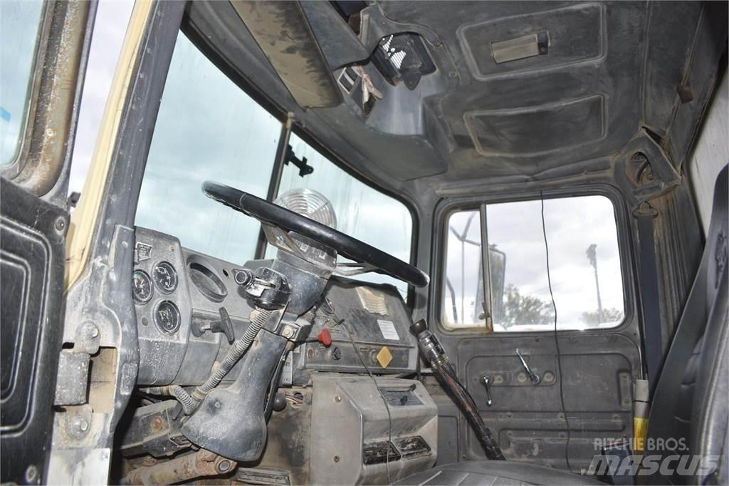 Mack DM690S Tipper trucks