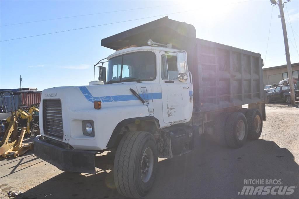 Mack DM690S Tipper trucks