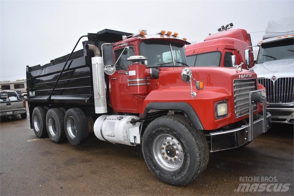 Mack RD688S Tipper trucks