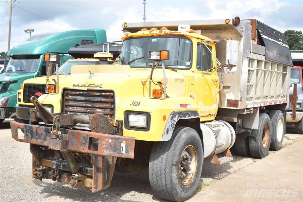 Mack RD688S Tipper trucks