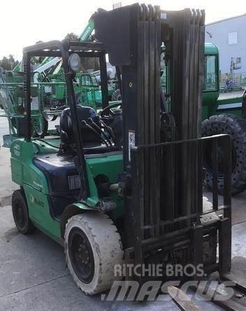 Mitsubishi FG30N Other