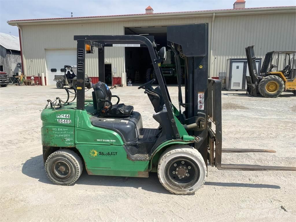 Mitsubishi FG30N Other