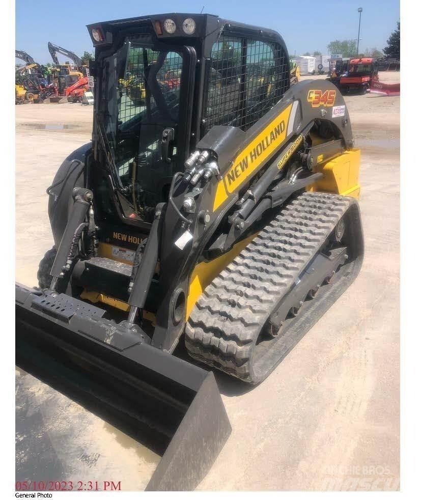 New Holland C345 Skid steer loaders