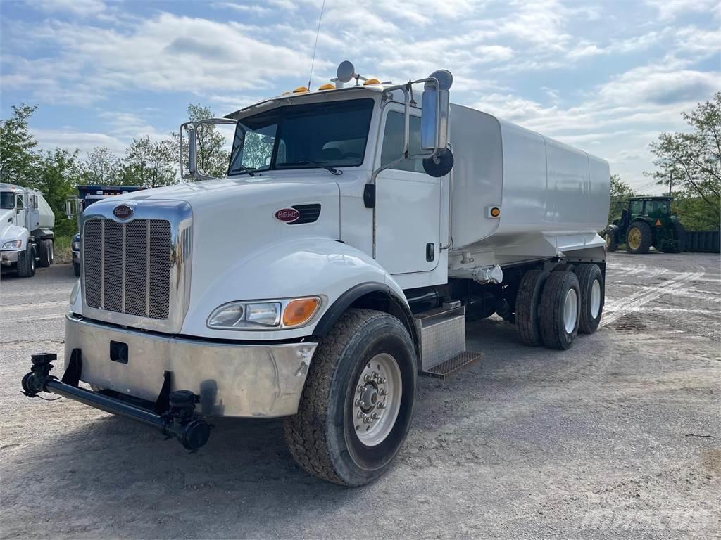 Peterbilt 335 Water bowser