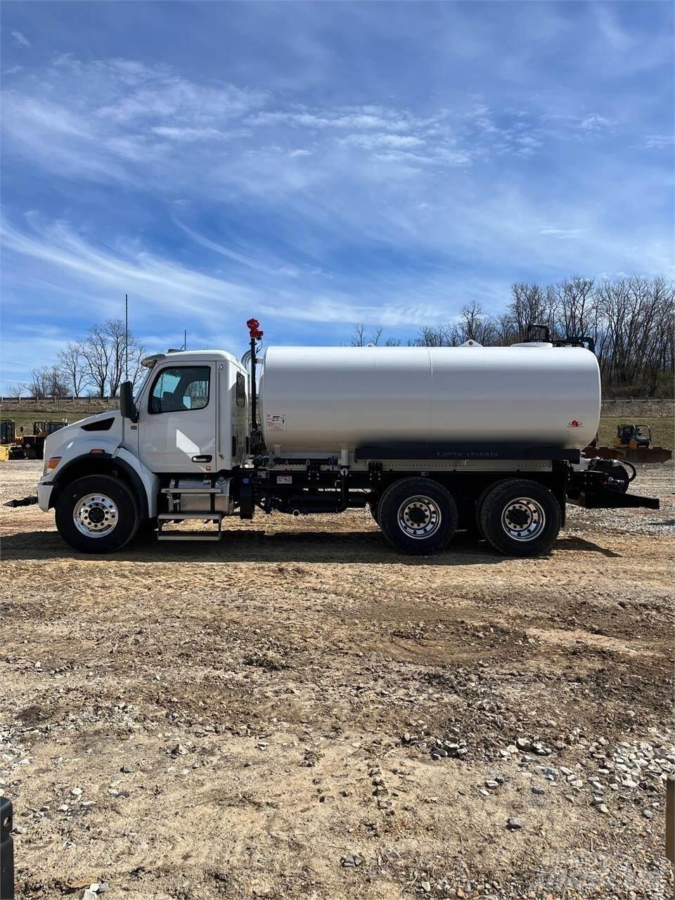 Peterbilt 548 Other