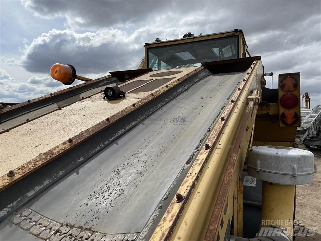Rosco SPREADPRO Material transport vehicles