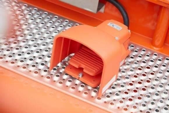 Snorkel A46JRT Articulated boom lifts