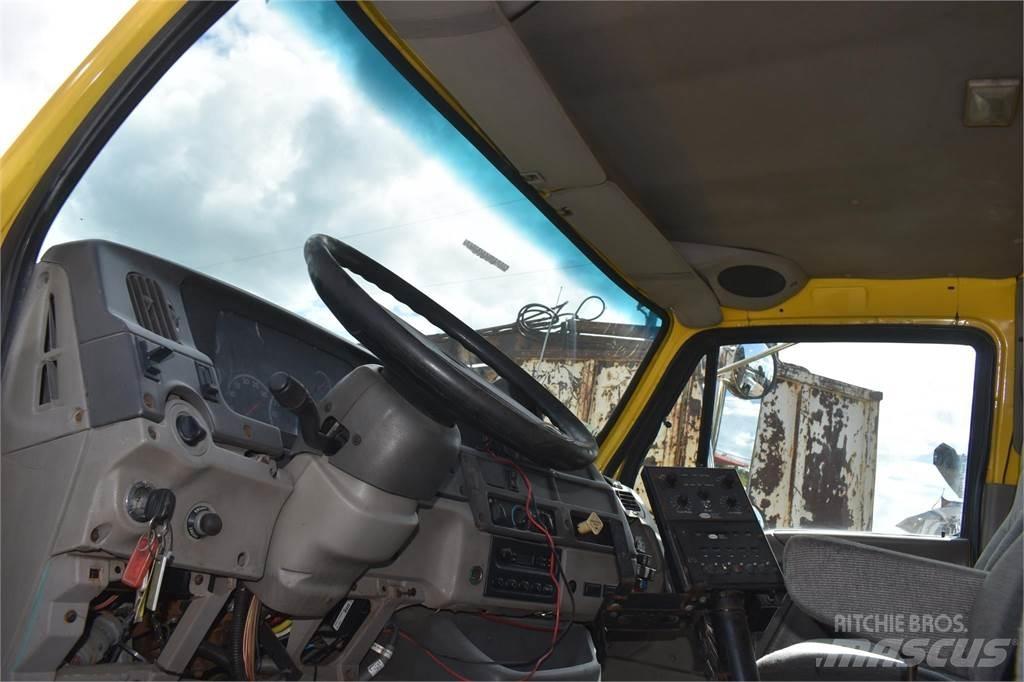 Sterling L7500 Tipper trucks