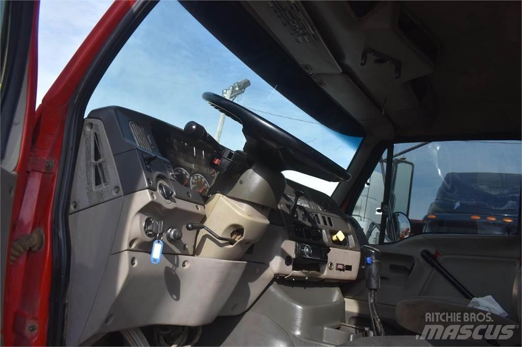 Sterling L9500 Tipper trucks