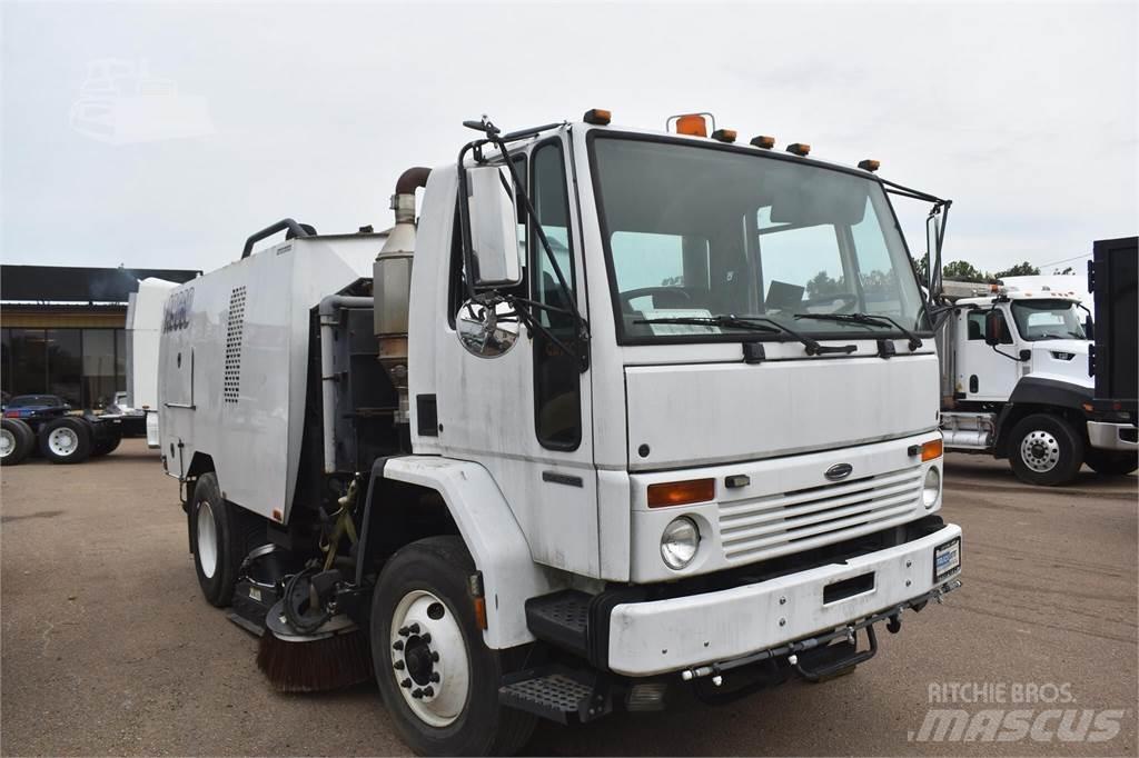 Sterling SC8000 Sweeper trucks
