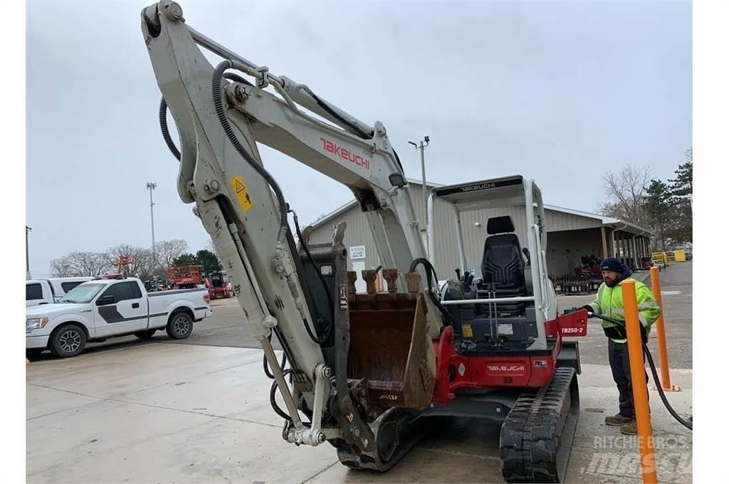 Takeuchi TB250-2 Mini excavators < 7t (Mini diggers)