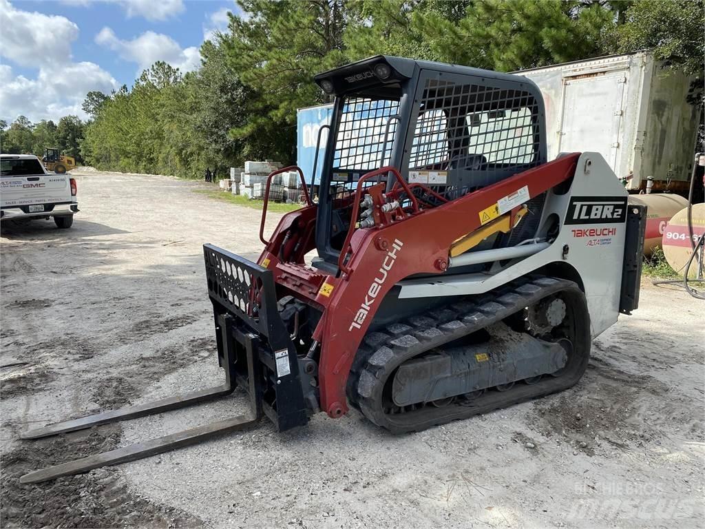 Takeuchi TL8R2 Skid steer loaders