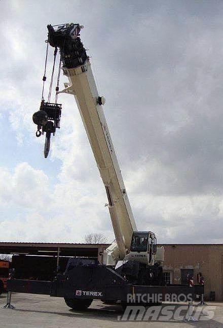 Terex RT130 Rough terrain cranes