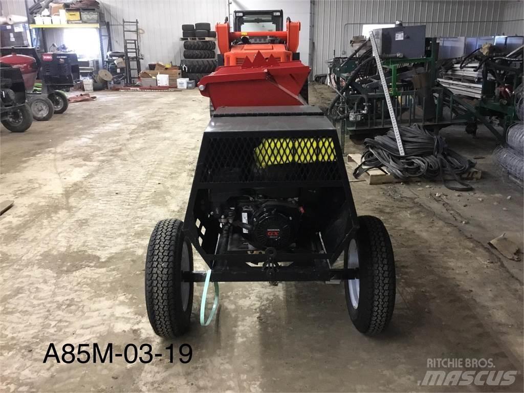 Toro MM858HP Concrete/mortar mixers
