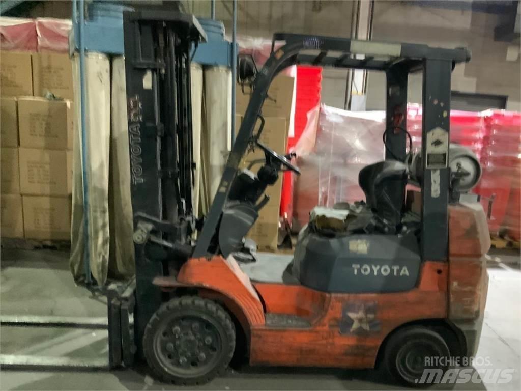 Toyota 7FGCU25 Other