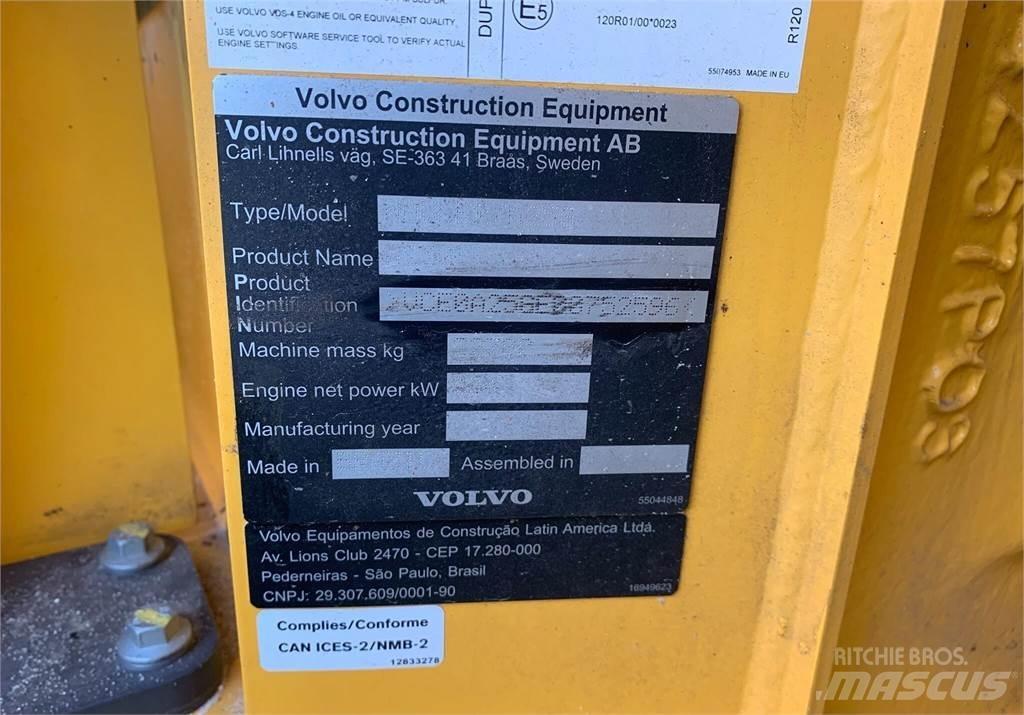 Volvo A25G Articulated Haulers