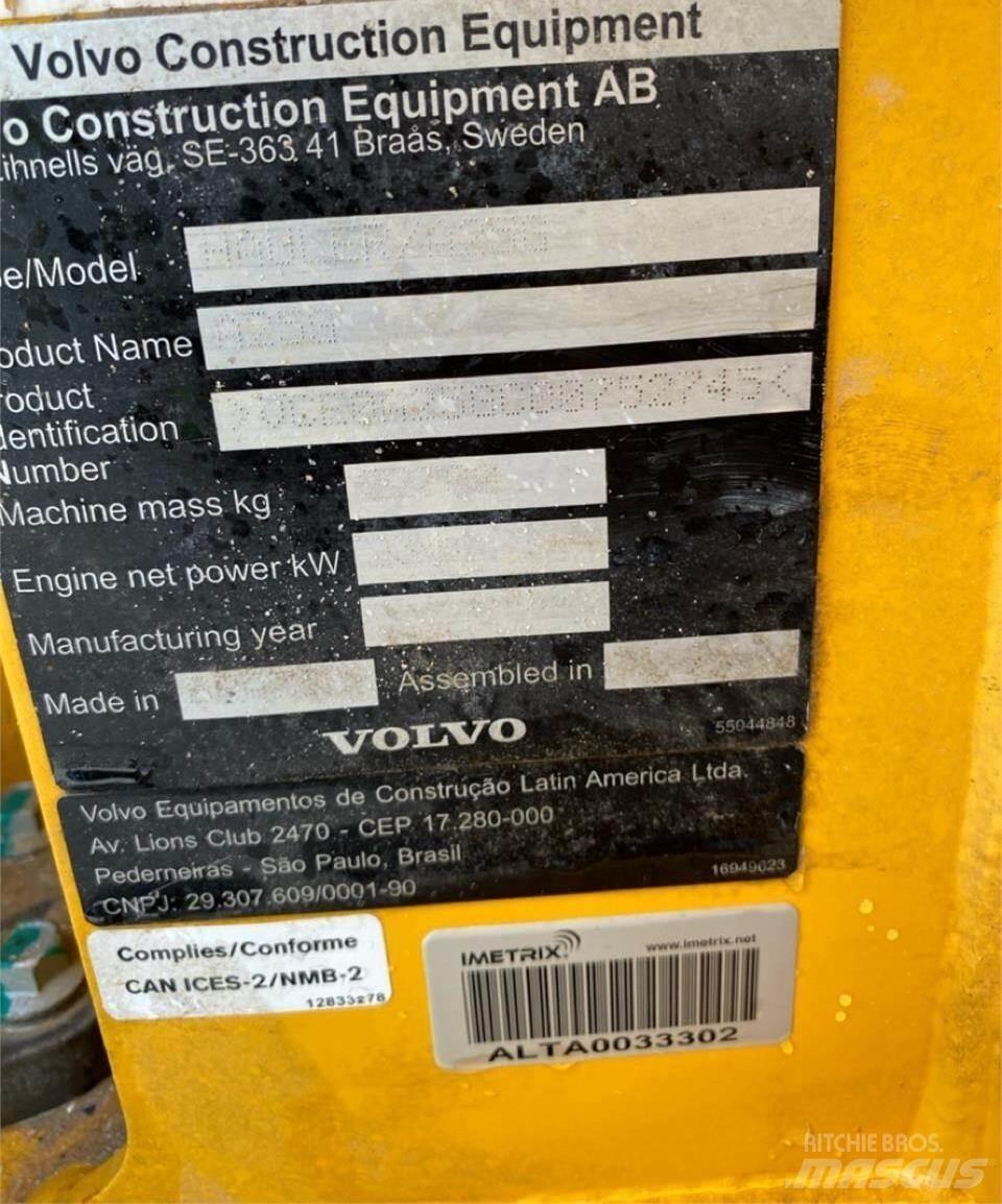 Volvo A25G Articulated Haulers