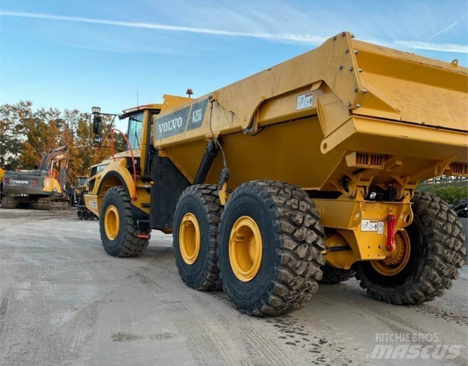 Volvo A25G Articulated Haulers