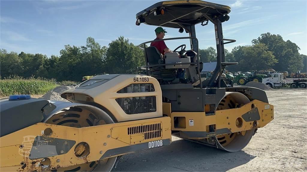 Volvo DD110B Twin drum rollers