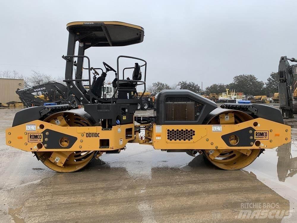 Volvo DD110C Twin drum rollers