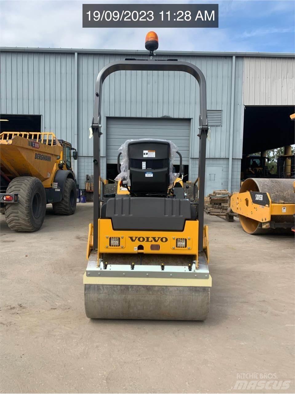 Volvo DD25B Twin drum rollers