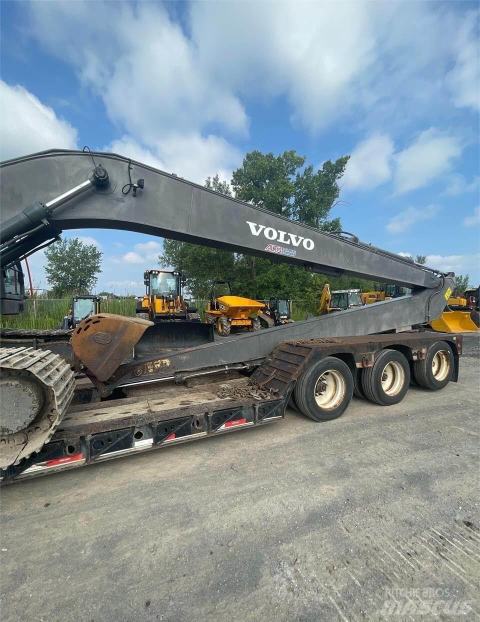 Volvo EC250E LR Crawler excavators