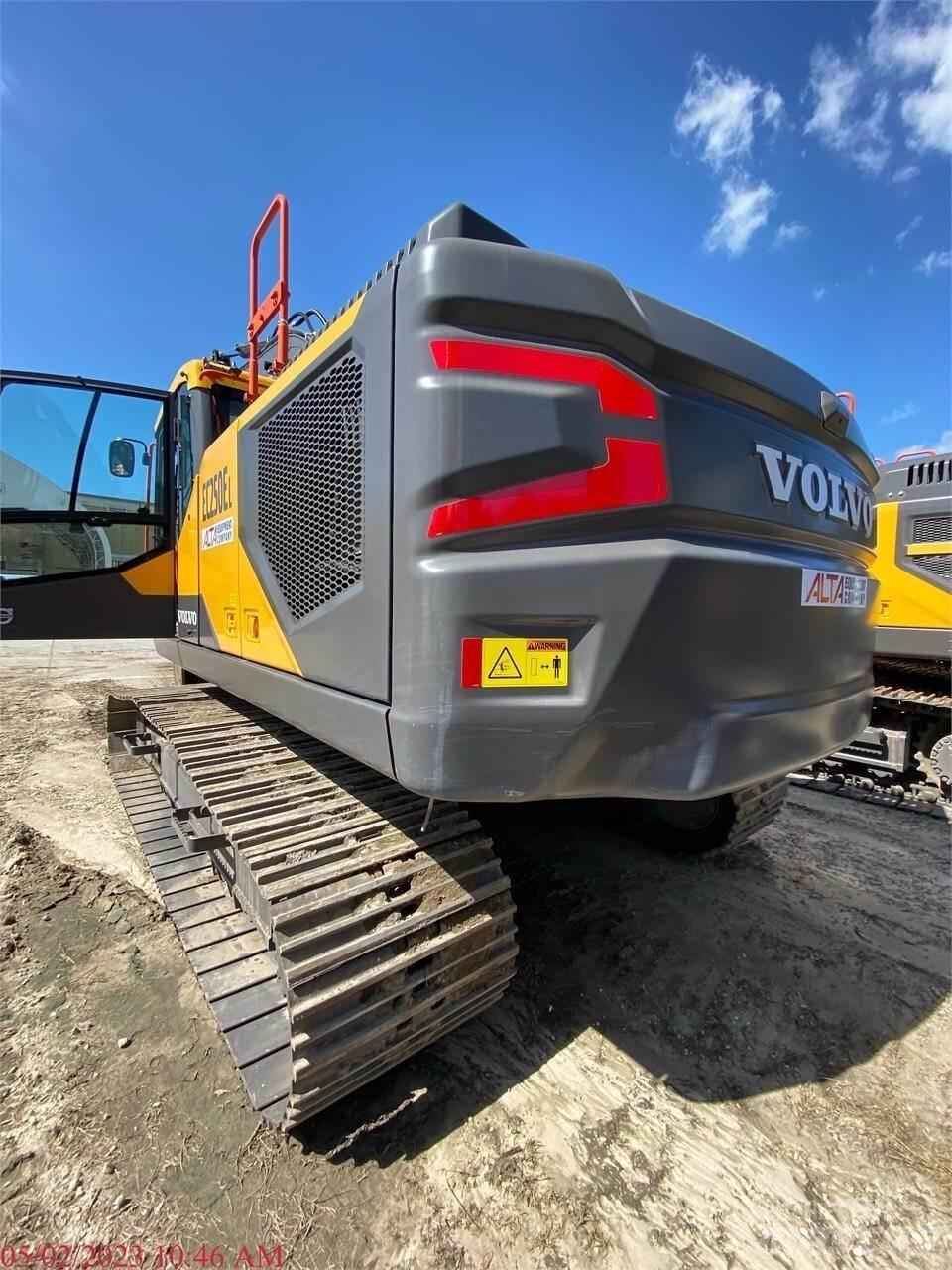 Volvo EC250EL Crawler excavators
