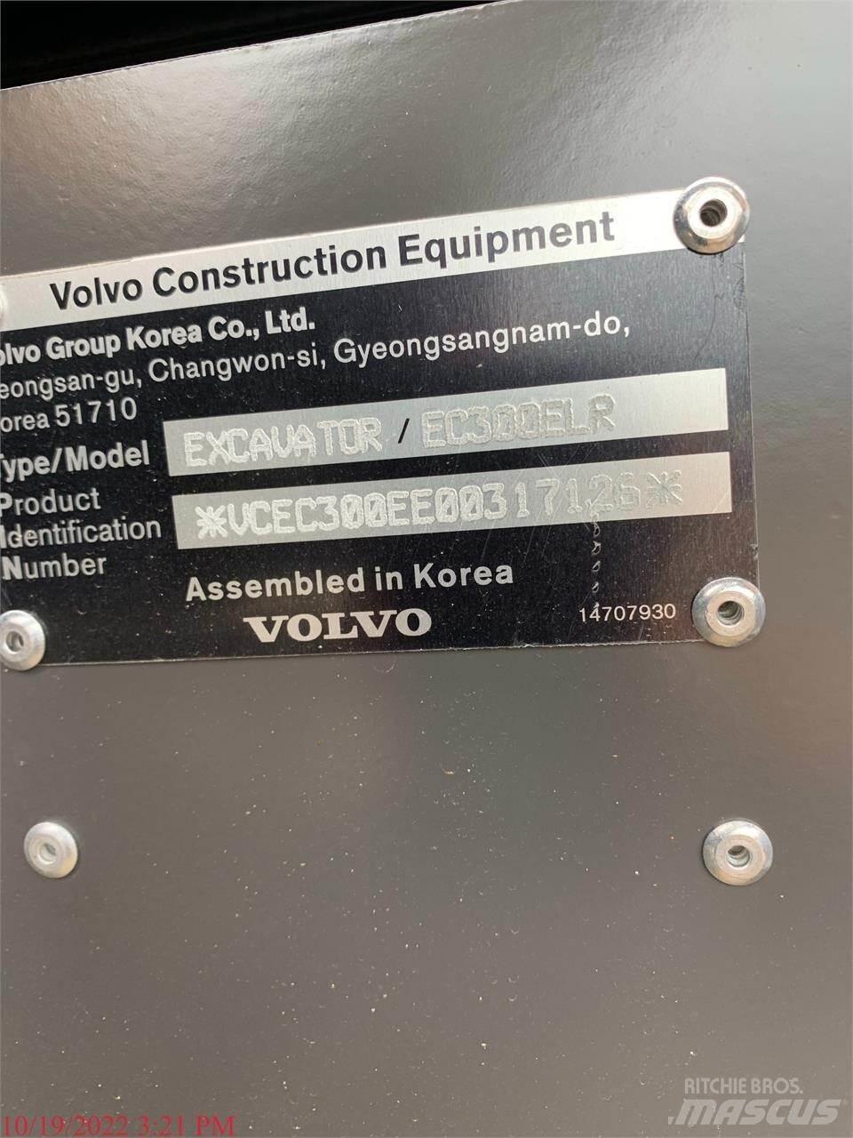 Volvo EC300E LR Crawler excavators