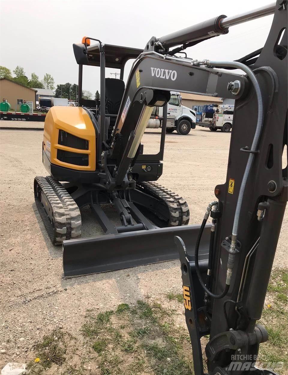 Volvo EC35D Mini excavators < 7t (Mini diggers)